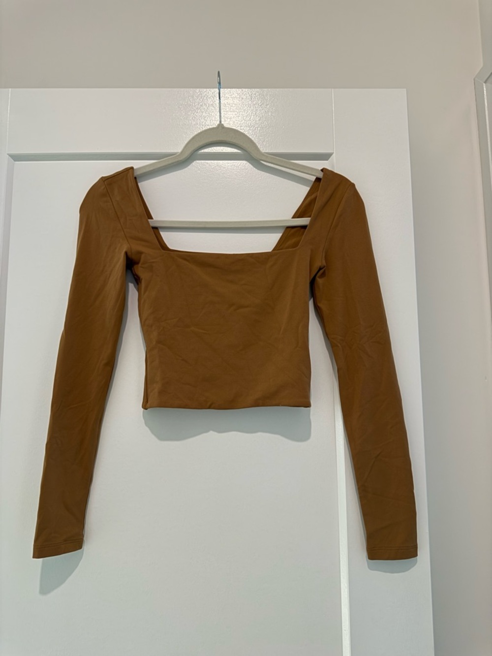Aritzia Contour Top 💫